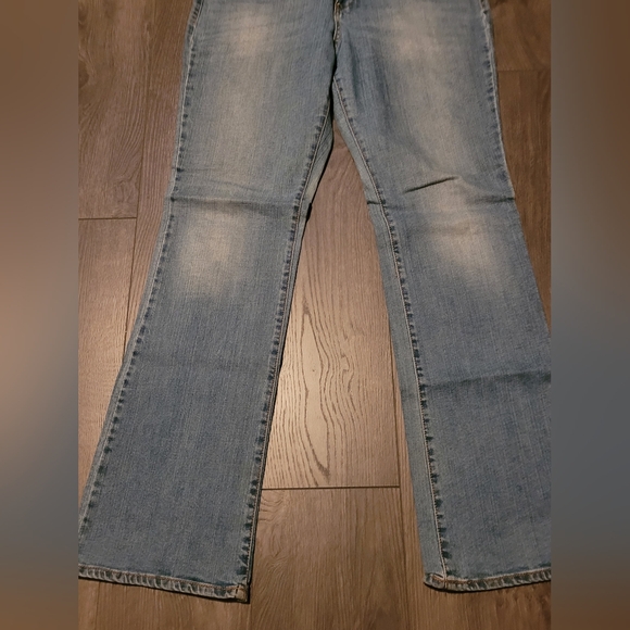 Old Navy SWEETHEART jeans - Picture 3 of 5